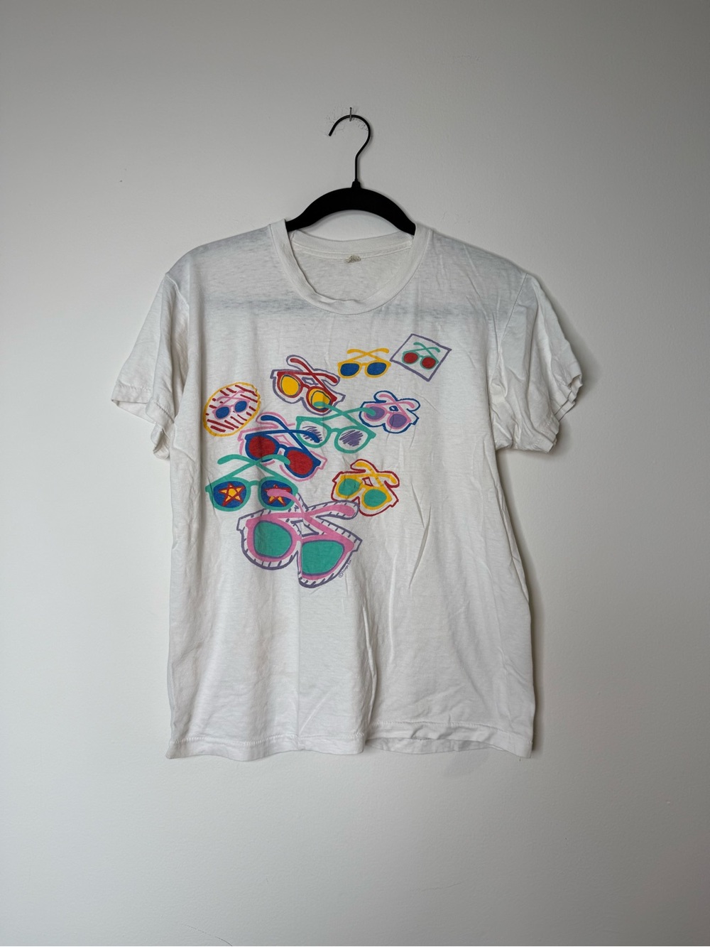 Vintage White Graphic Tee with Colorful Sunglasses Print | Retro 90s Style
